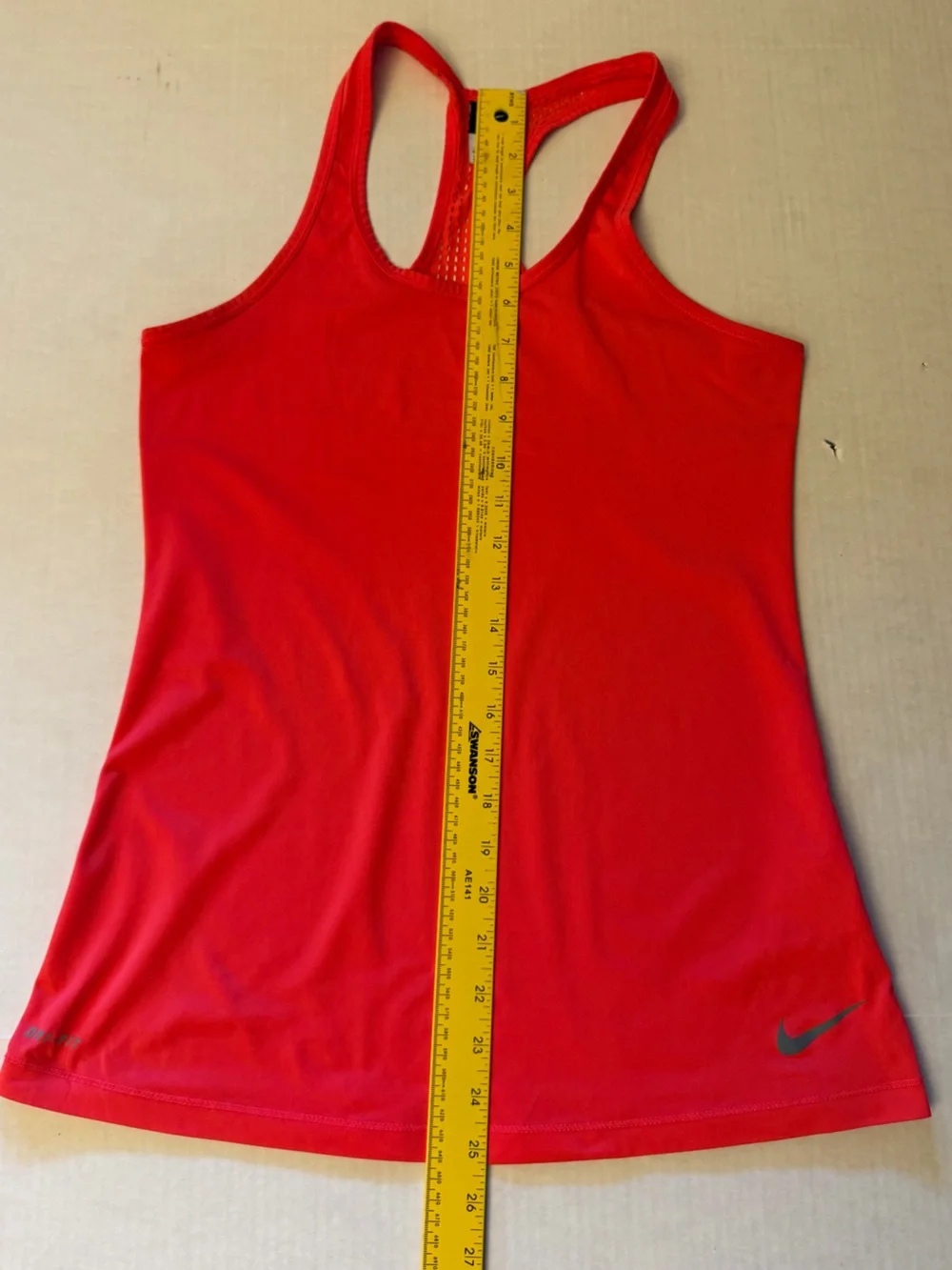 Nike DriFit‎ Women's Bright Orange Racerback Performance Tank Sz- M.  GG13